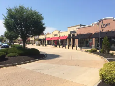 Outdoor shopping promenade near Mount Laurel, NJ