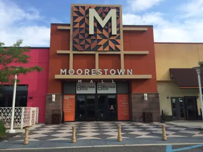 Moorestown Mall entrance
